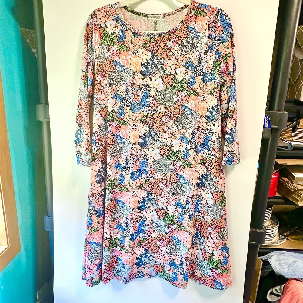 Honey & Lace Floral Dress Womens Size M 3/4 Sleeve A Line Swing Stretch Midi USA